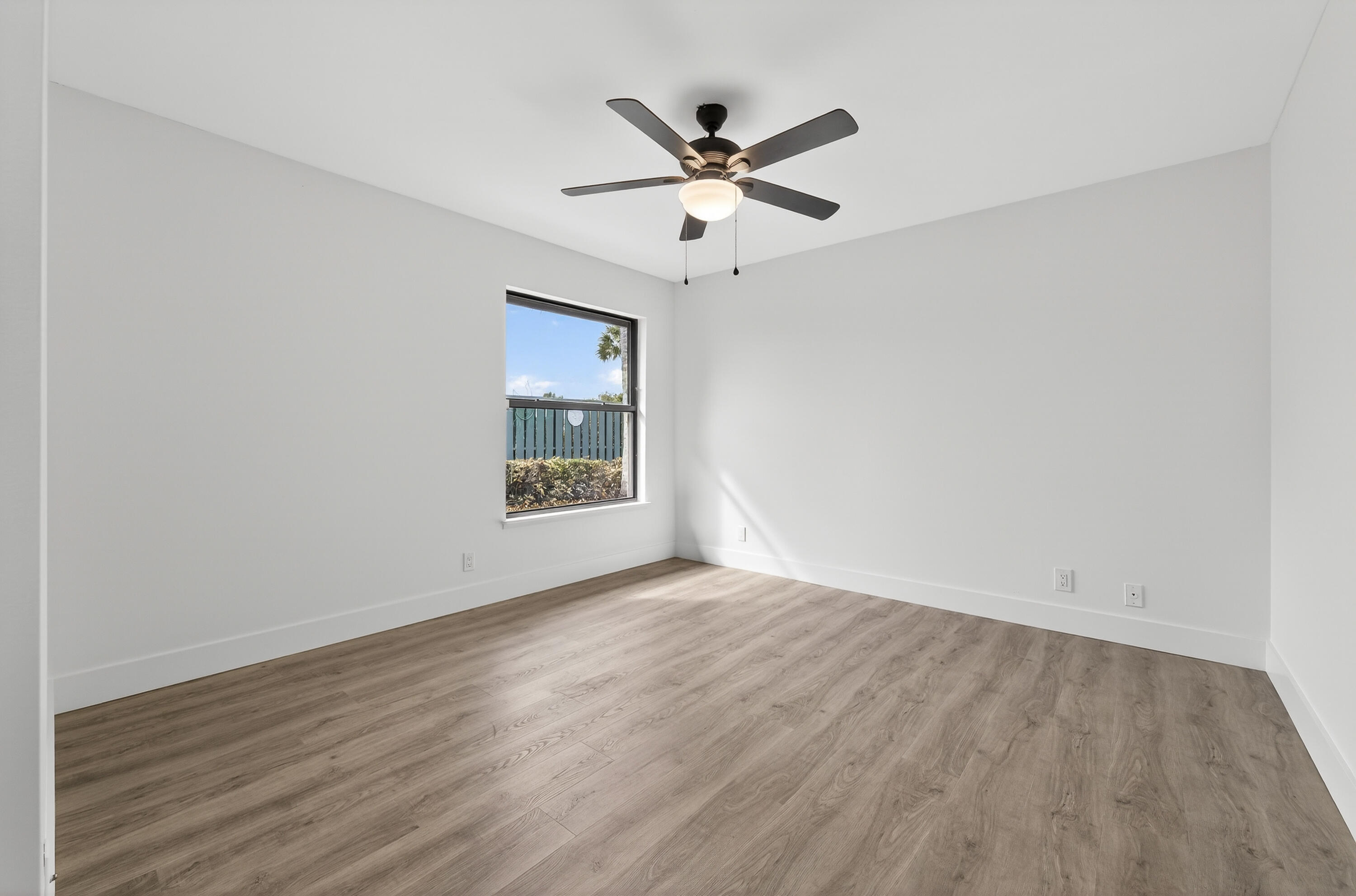 BUNKER HILL AT HERITAGE RIDGE EAST - Residential