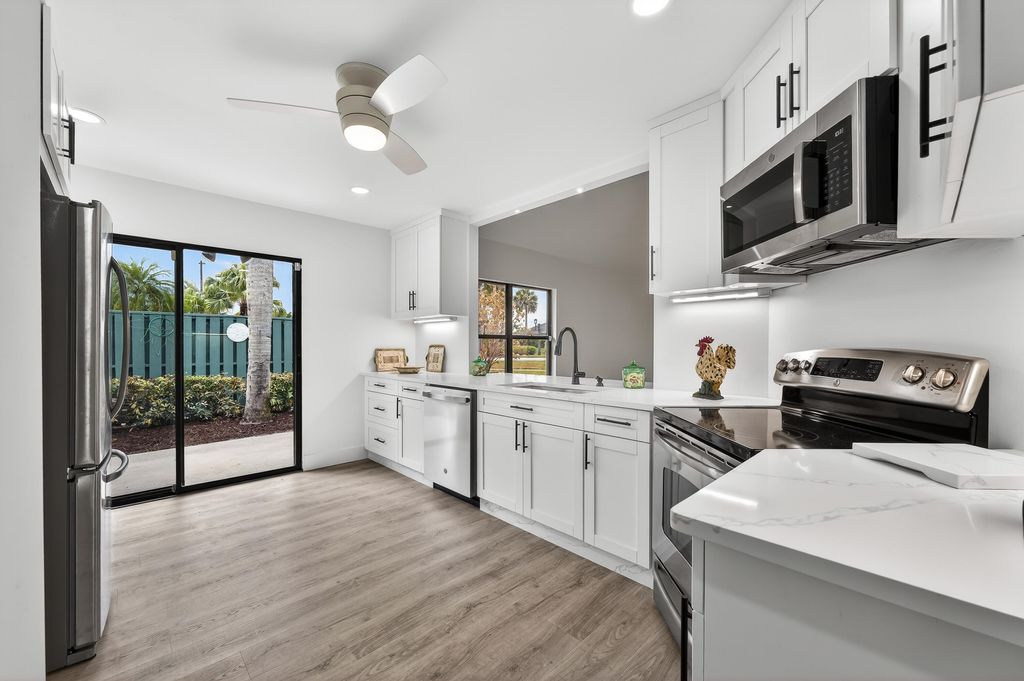 Photo of 6893 SE Bunker Hill Drive, Hobe Sound, FL 33455 (MLS # R11155196)