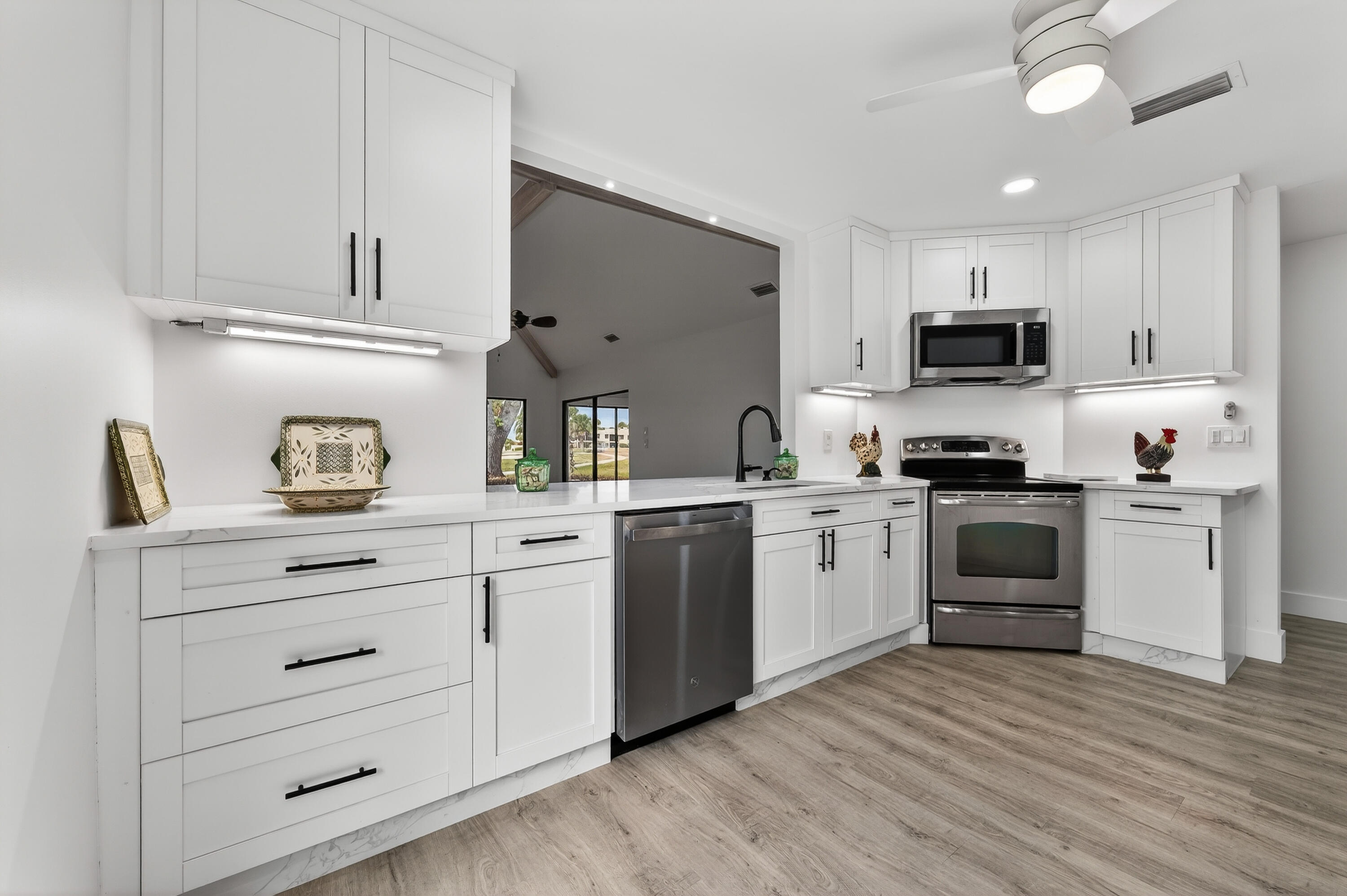 BUNKER HILL AT HERITAGE RIDGE EAST - Residential