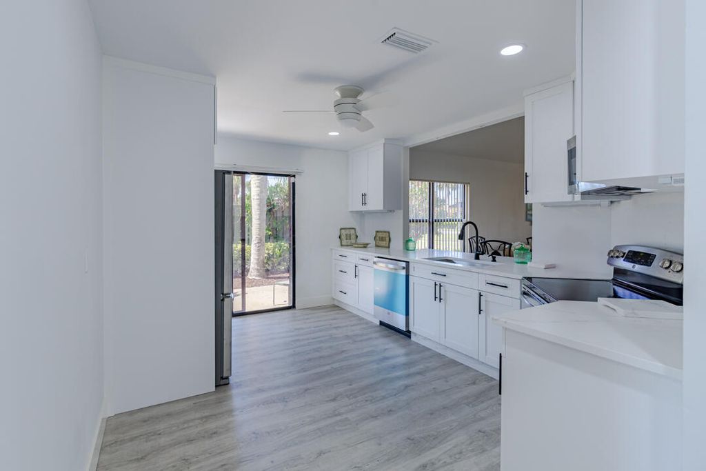 Photo of 6893 SE Bunker Hill Drive, Hobe Sound, FL 33455 (MLS # R11155196)