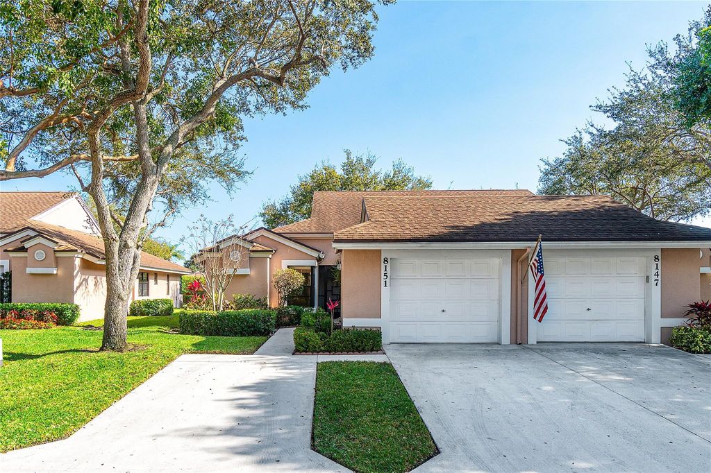 Photo of 8151 Springlake Drive, Boca Raton, FL 33496 (MLS # F10552849)