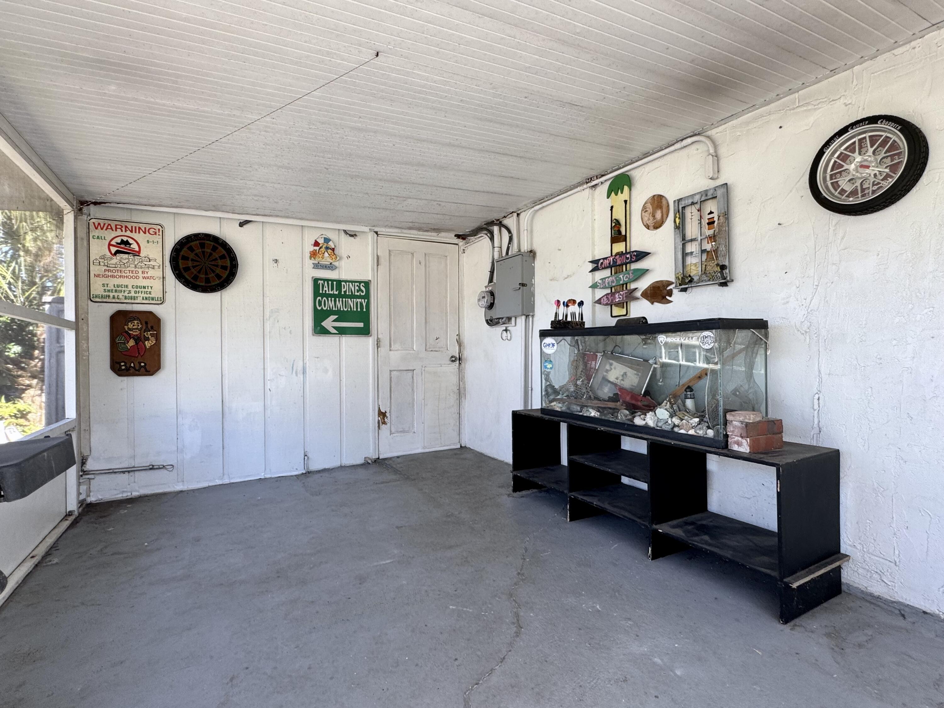 RIVERVIEW MANOR - Residential