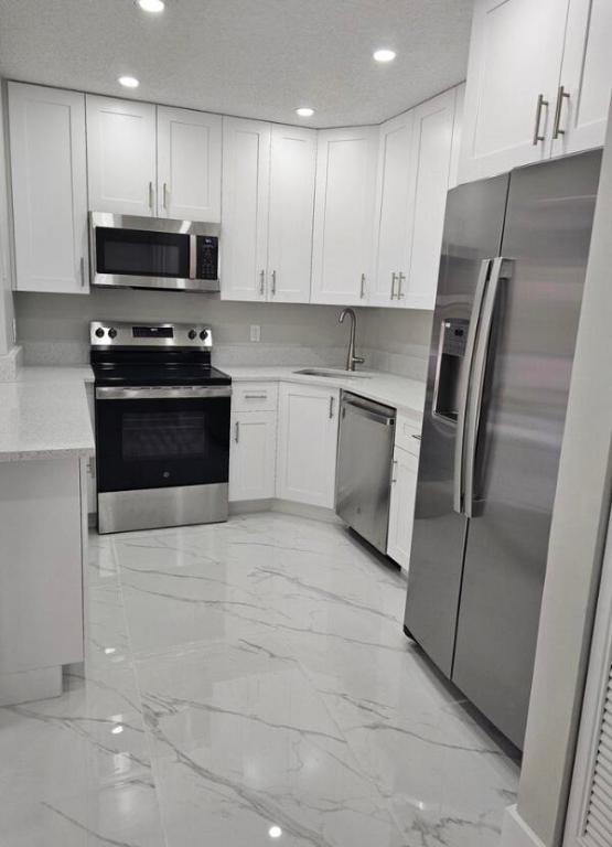 Pine Ridge at Haverhill - Residential Lease