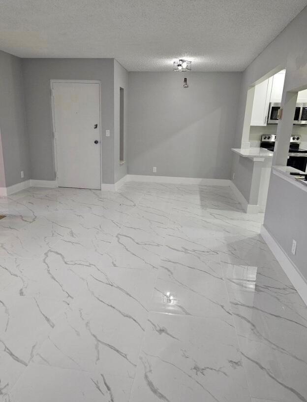 Pine Ridge at Haverhill - Residential Lease