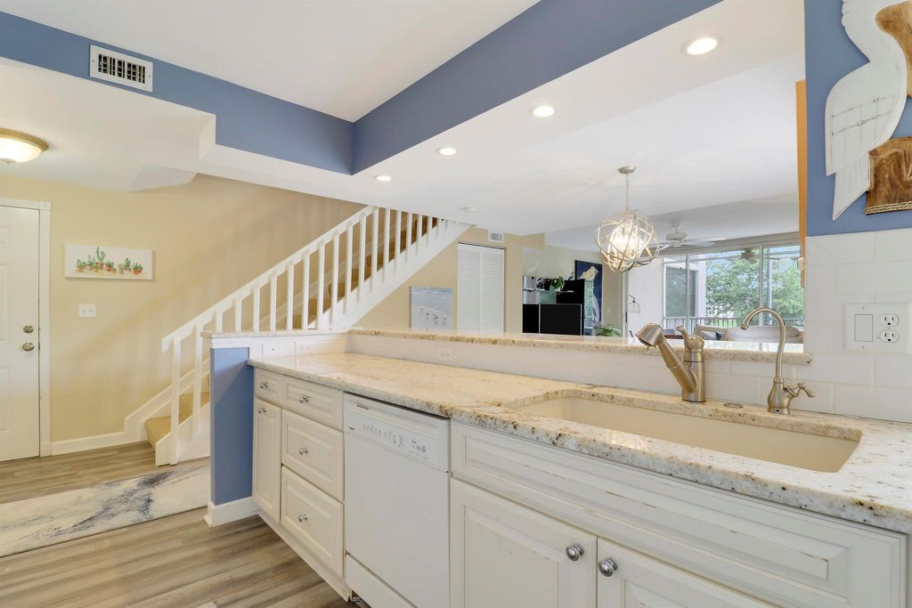 Photo of 353 S Us Highway 1 #B310, Jupiter, FL 33477 (MLS # R11095884)