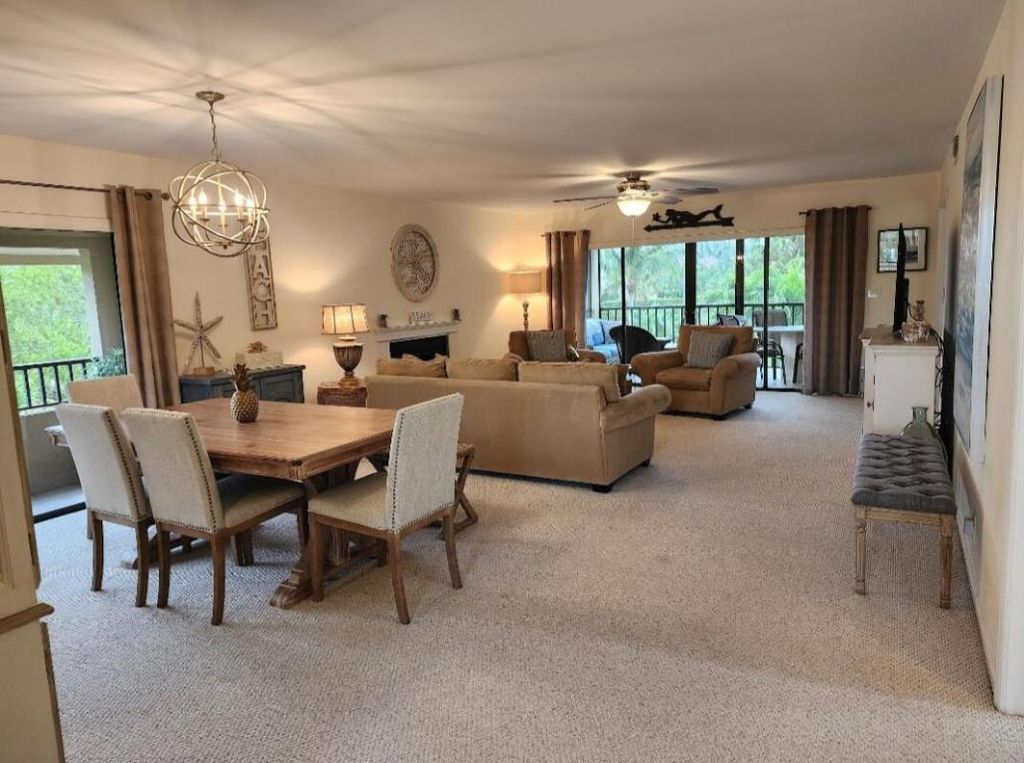 Photo of 304 Clubhouse Circle, Jupiter, FL 33477 (MLS # R10963739)