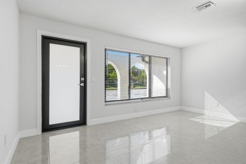 Tiny photo for 22390 SW 66th Avenue, Boca Raton, FL 33428 (MLS # B26031535)