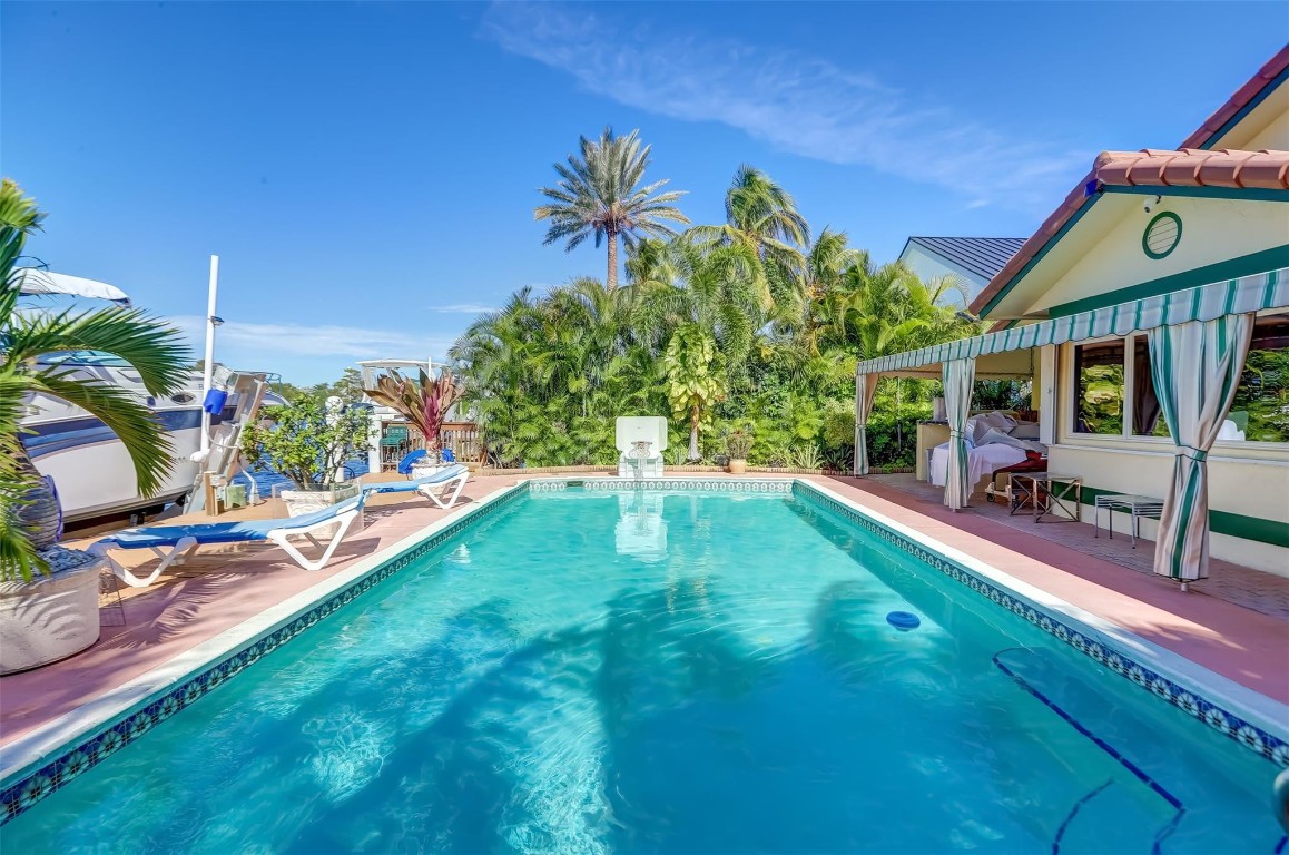 Pompano Beach, Florida, 33062, United States, 3 Bedrooms Bedrooms, ,4 BathroomsBathrooms,Residential,Active,2019492