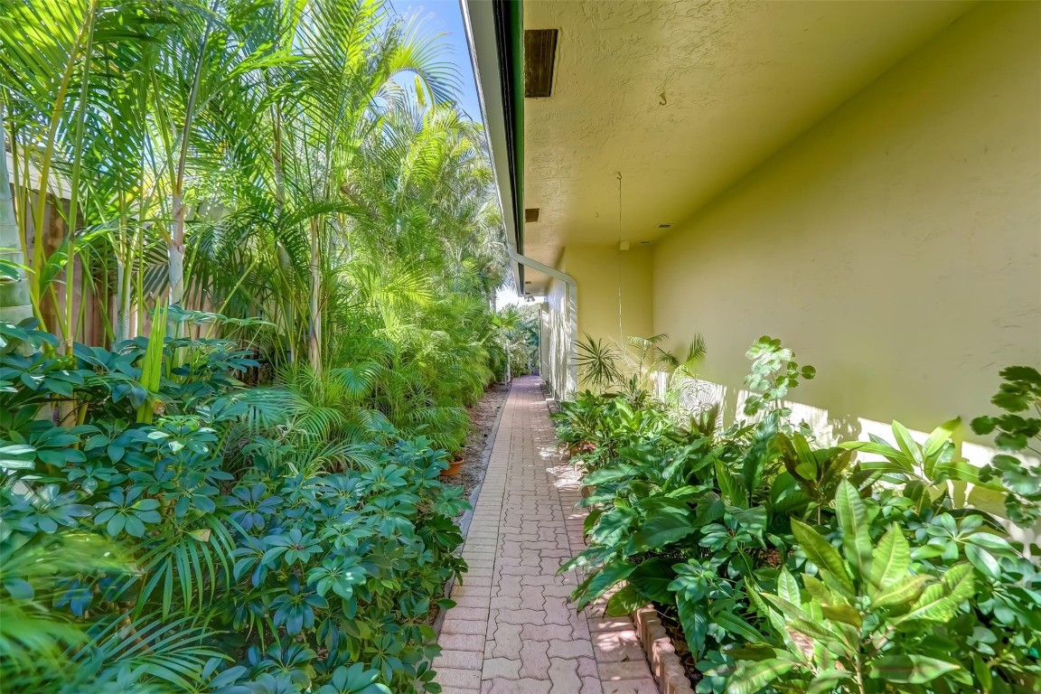 Pompano Beach, Florida, 33062, United States, 3 Bedrooms Bedrooms, ,4 BathroomsBathrooms,Residential,Active,2019492