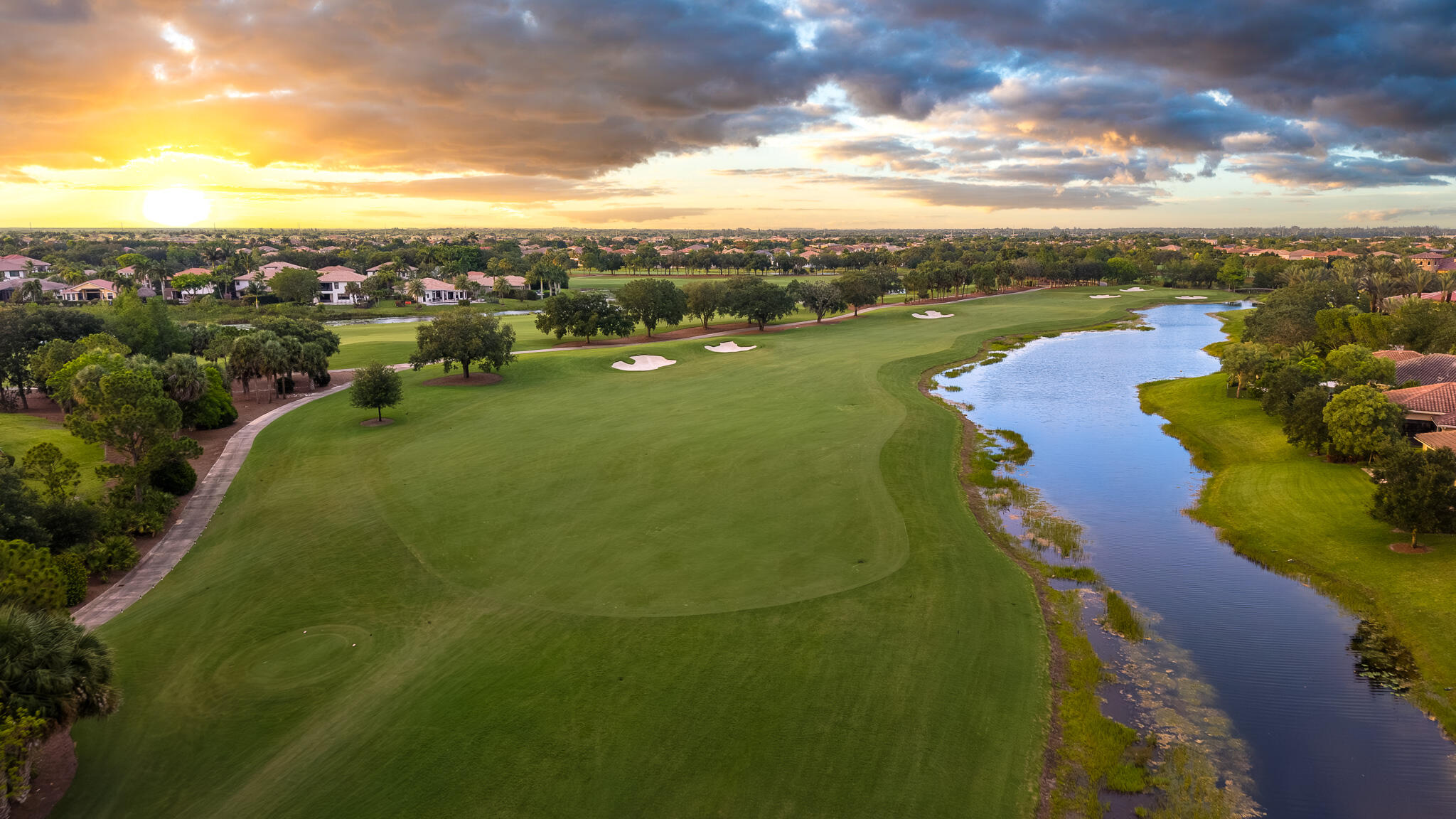 PARKLAND GOLF & COUNTRY CLUB - Residential