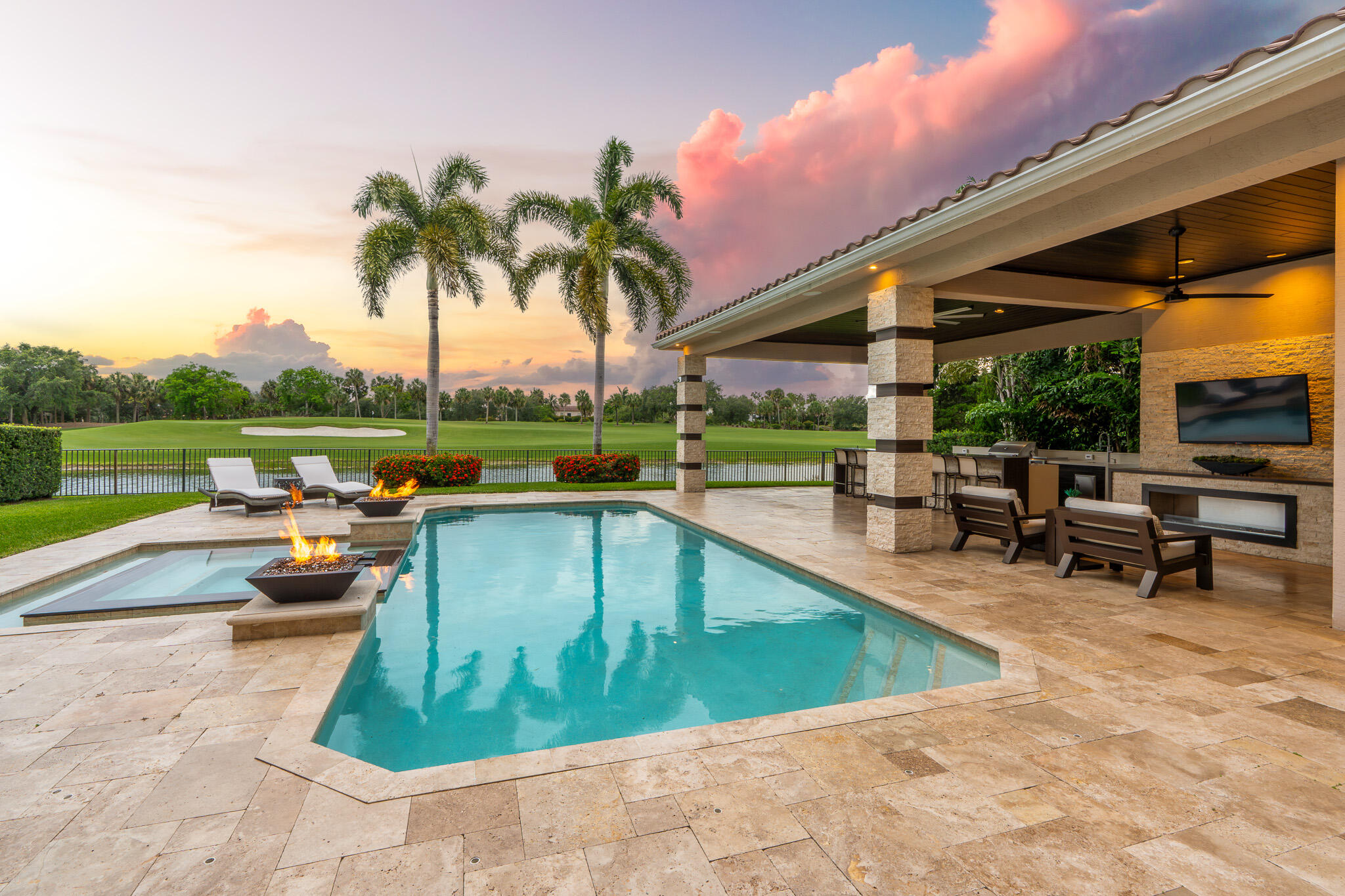 PARKLAND GOLF & COUNTRY CLUB - Residential
