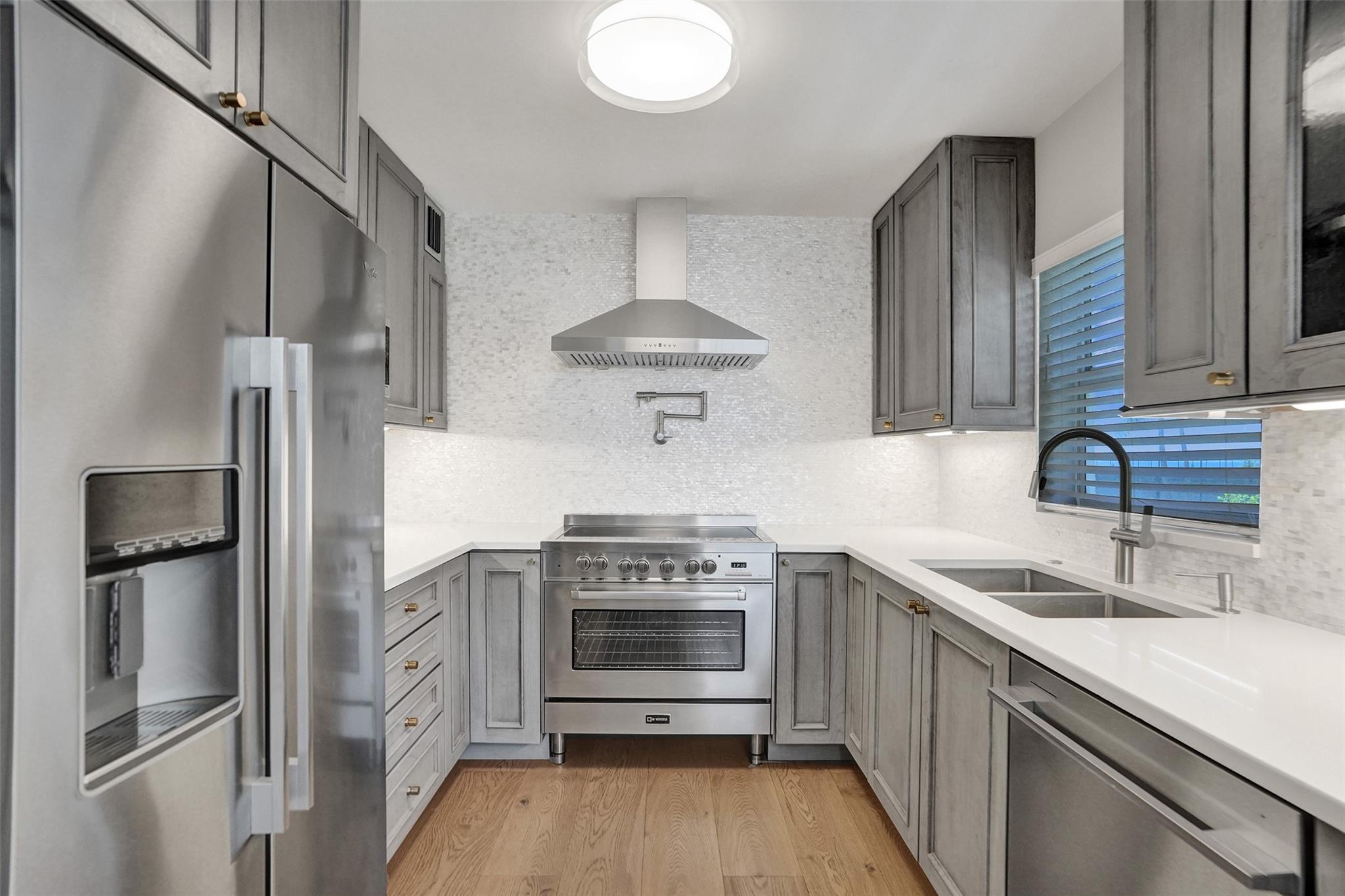 SEA RANCH LAKES NORTH - Residential