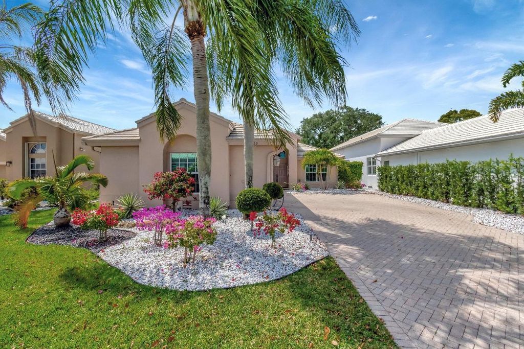 Photo of 6429 Three Lakes Lane, Boynton Beach, FL 33437 (MLS # R11077572)