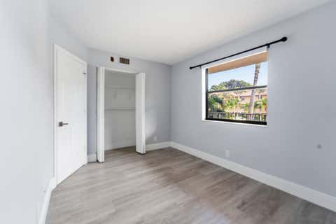 Tiny photo for 11477 NW 39th Court #203-1, Coral Springs, FL 33065 (MLS # B26028033)