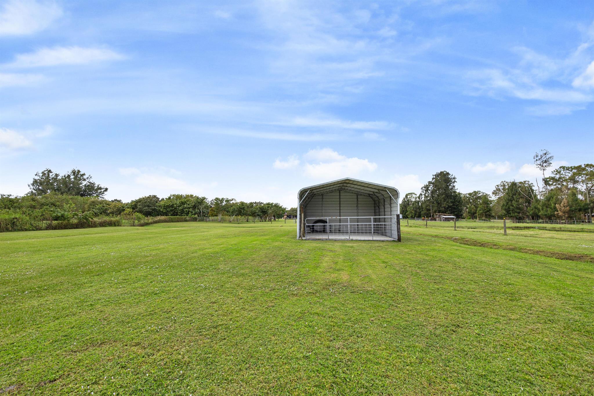 GENTILE LAND - Residential