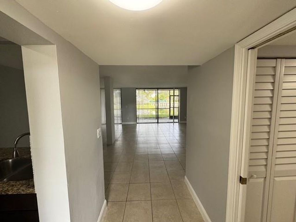 Photo of 40 NW 76th Avenue #104-1, Plantation, FL 33324 (MLS # F10476821)