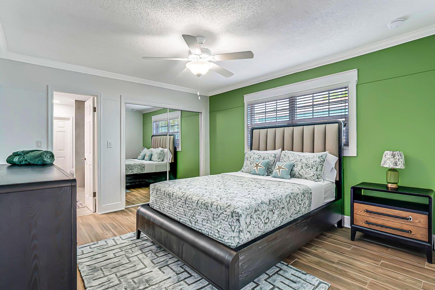 LAKE WORTH TOWN OF - Residential Lease