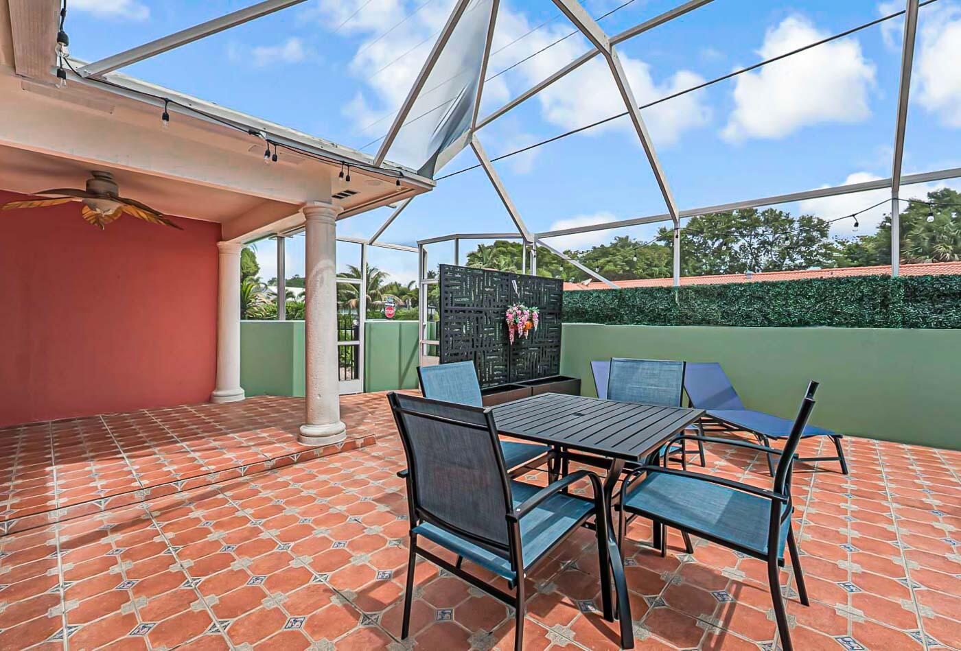 LAKE WORTH TOWN OF - Residential Lease