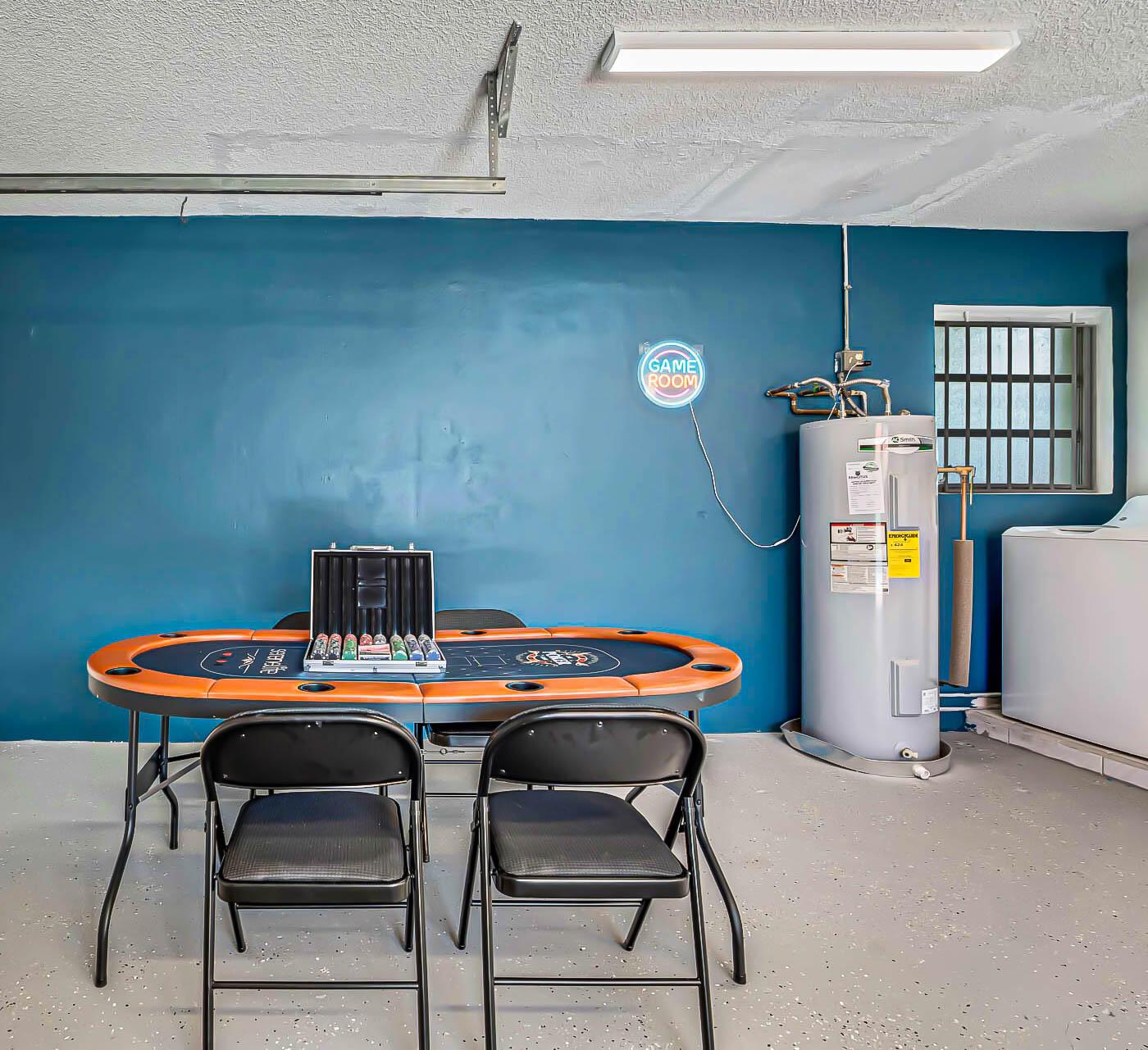 LAKE WORTH TOWN OF - Residential Lease