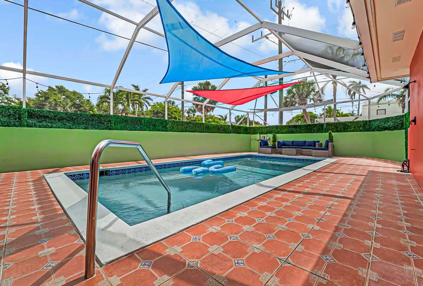 LAKE WORTH TOWN OF - Residential Lease