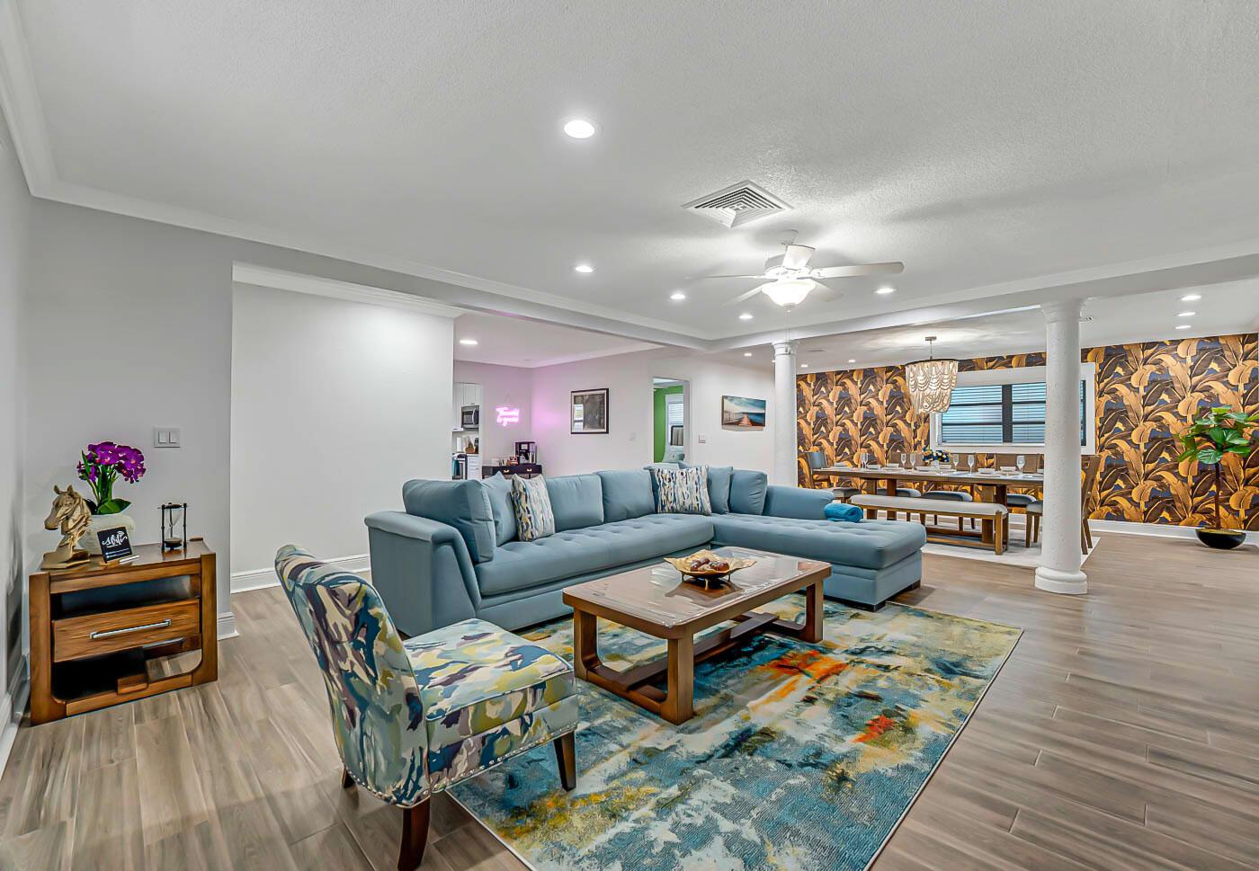 LAKE WORTH TOWN OF - Residential Lease