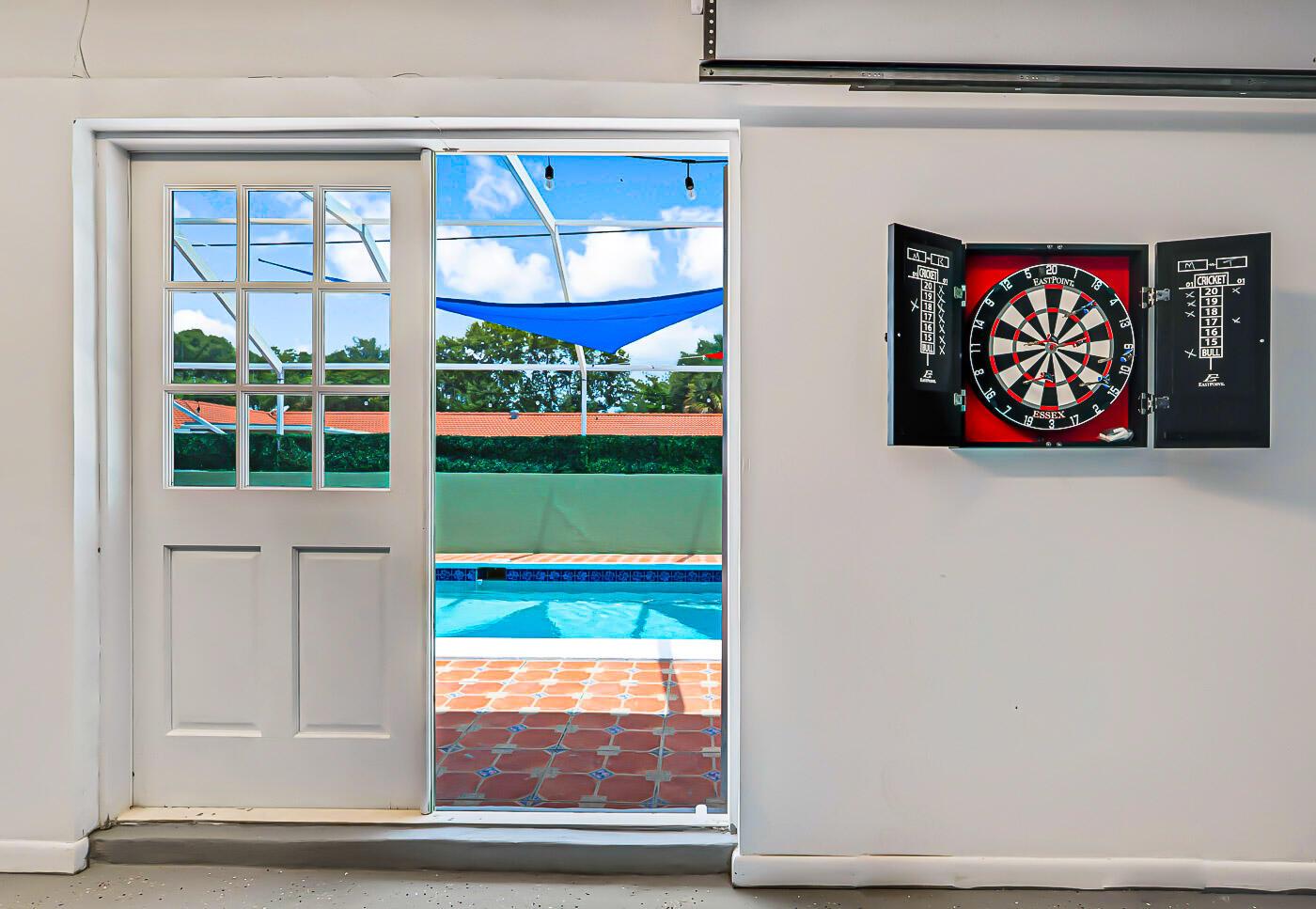 LAKE WORTH TOWN OF - Residential Lease