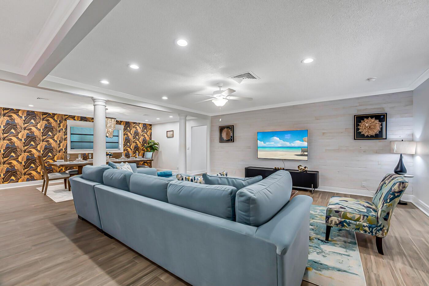 LAKE WORTH TOWN OF - Residential Lease