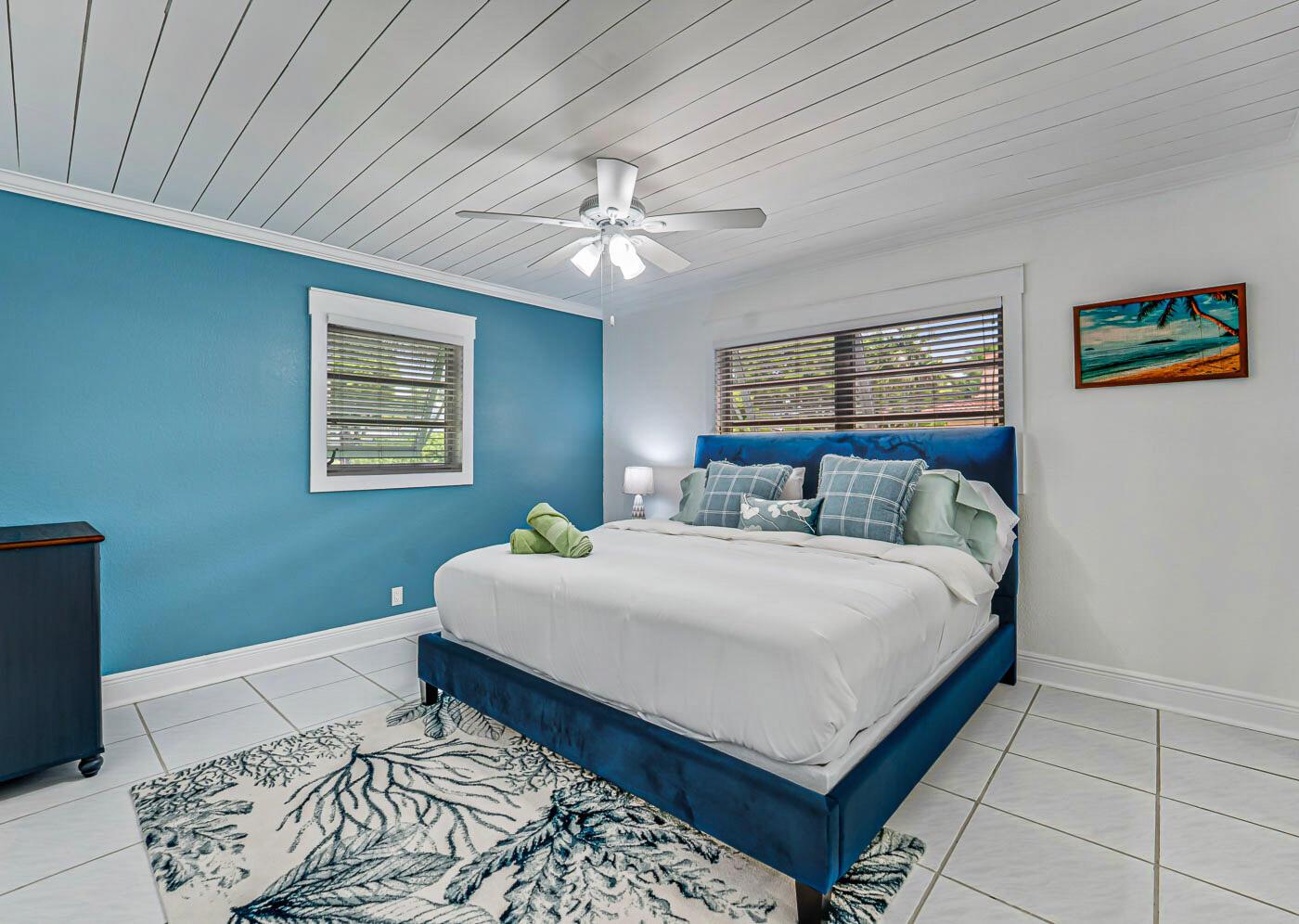 LAKE WORTH TOWN OF - Residential Lease