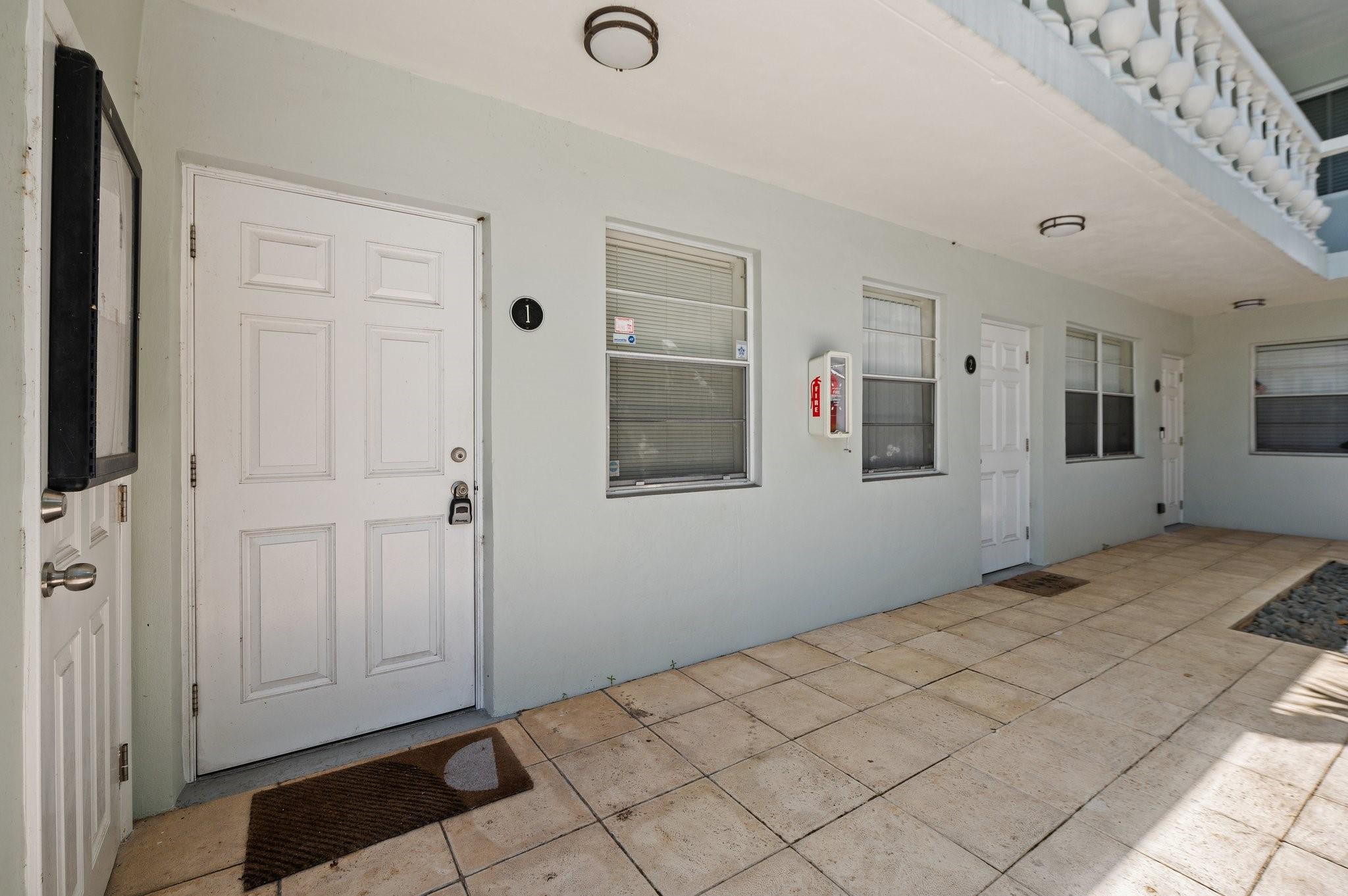 455 NE 16th Ave 1