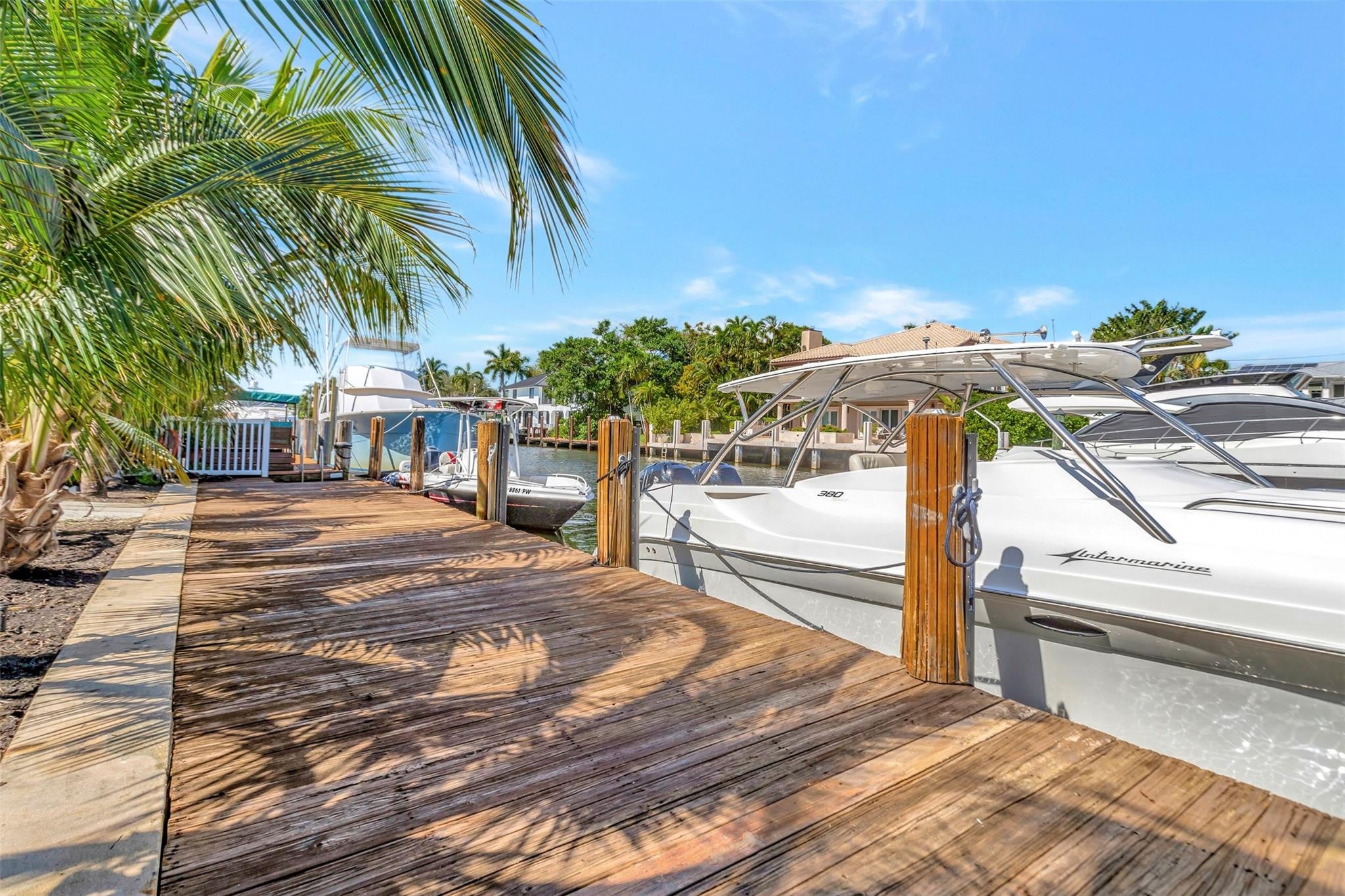 2517 E LAS OLAS Boulevard