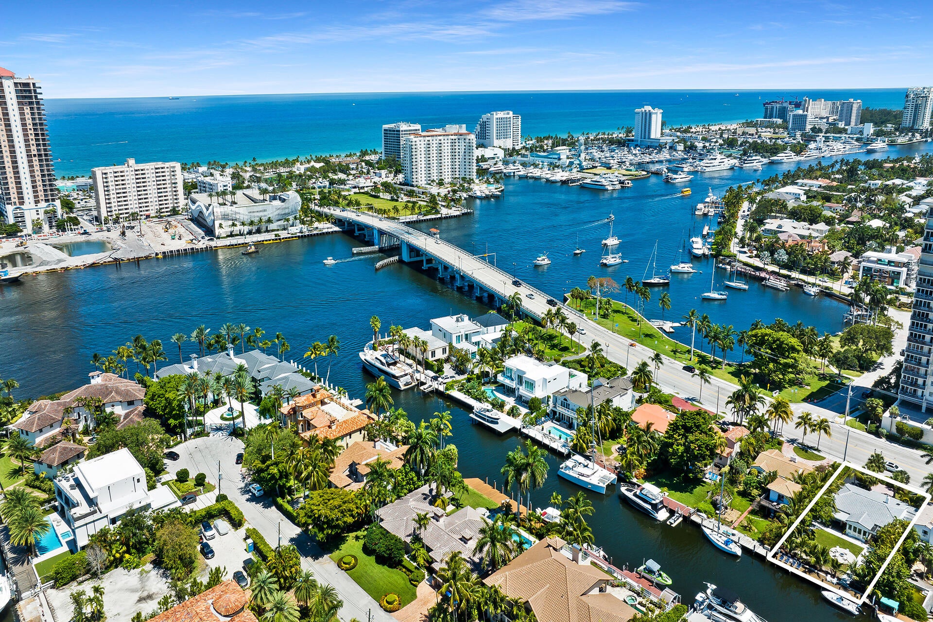 2517 E LAS OLAS Boulevard