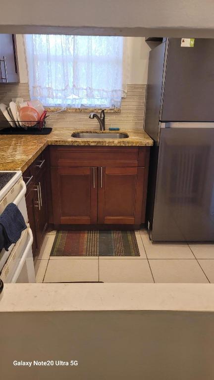 SUNRISE LAKES 27 CONDO - Residential