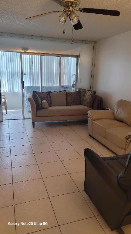 SUNRISE LAKES 27 CONDO - Residential