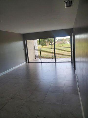 CYPRESS AT WOODMONT III - Residential Lease