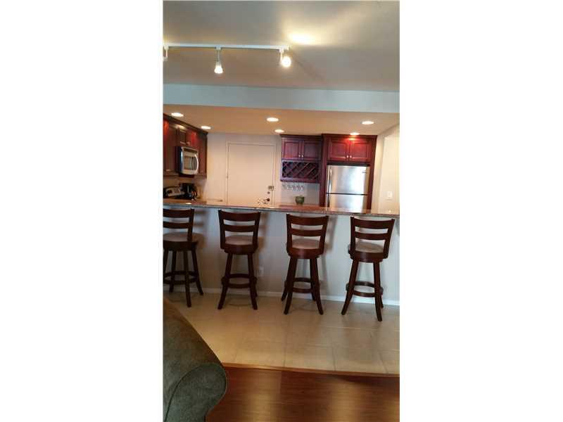 ALLINGTON TOWERS CONDO - Residential Lease