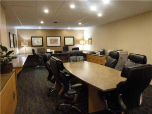 BARCLAY CONDO - Residential Lease