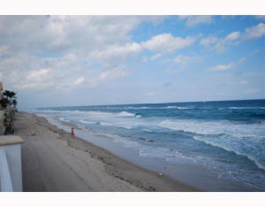 BARCLAY CONDO - Residential Lease