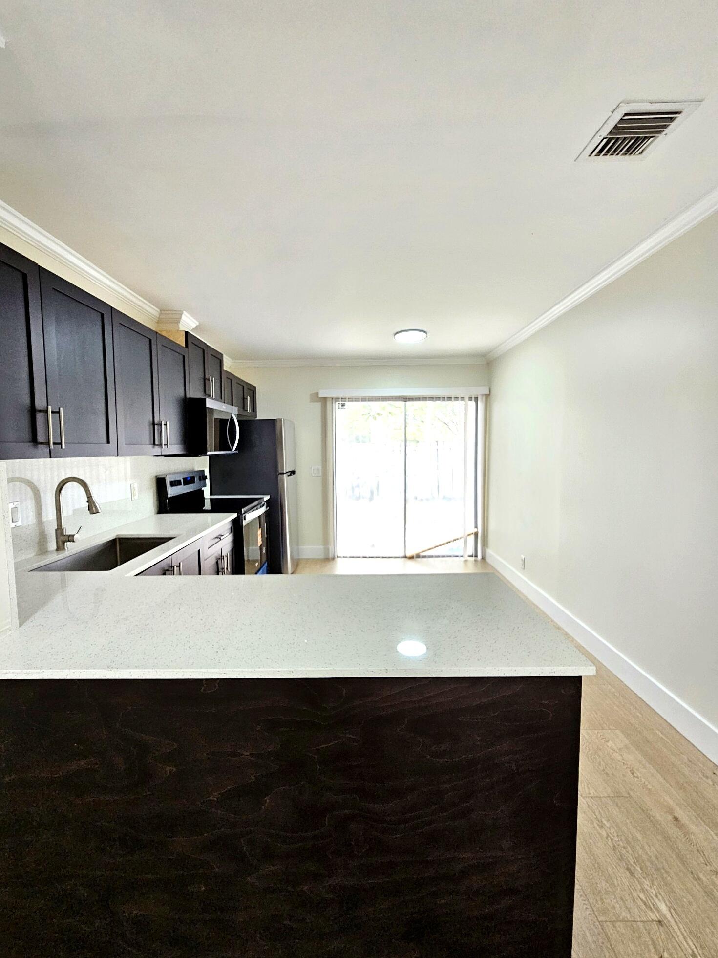 FOREST GLEN - Residential Lease