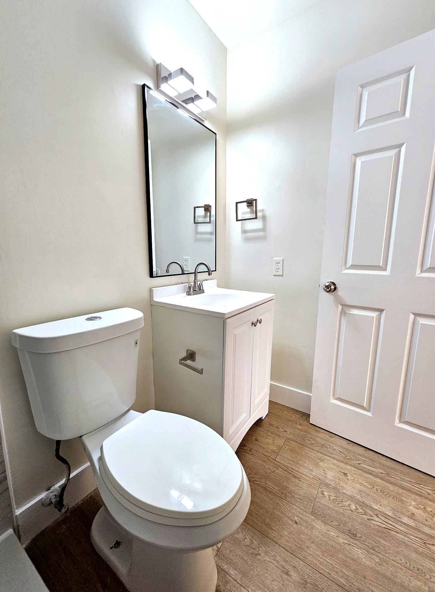 FOREST GLEN - Residential Lease