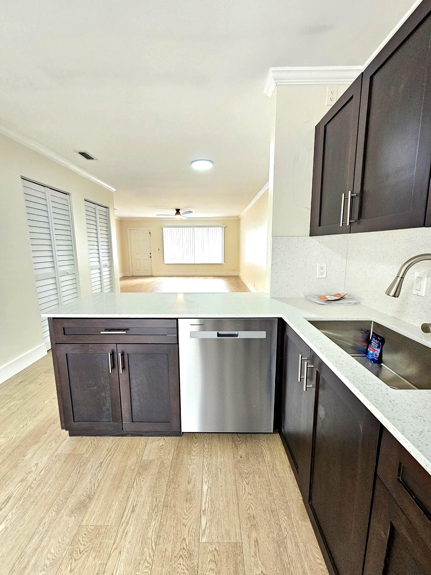 FOREST GLEN - Residential Lease