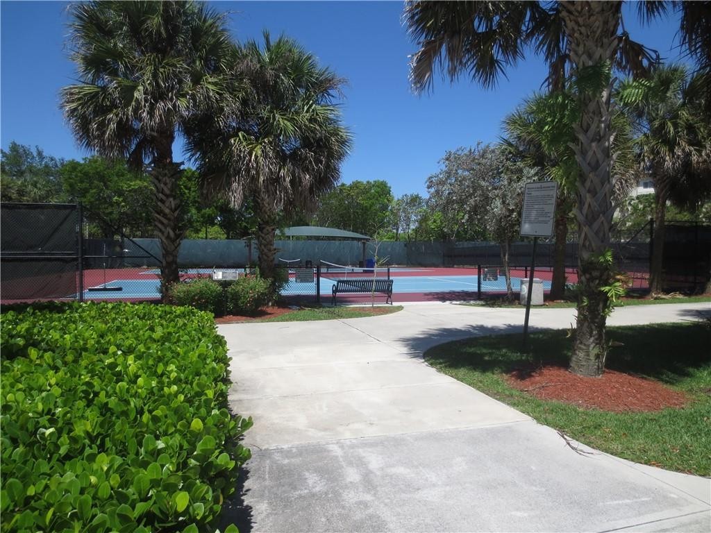 palm aire - Residential