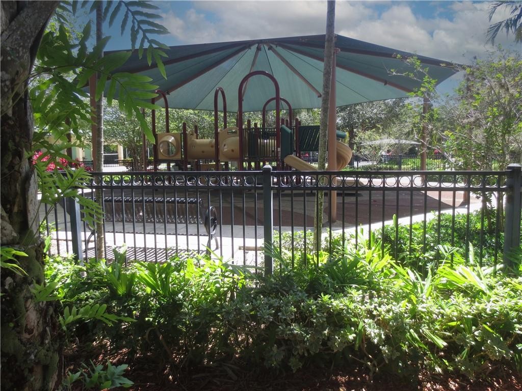 palm aire - Residential