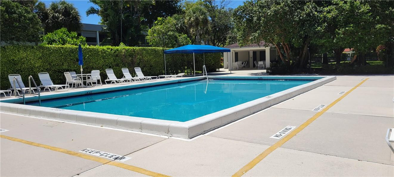 palm aire - Residential
