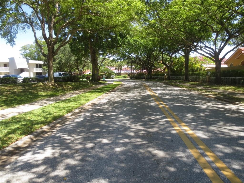 palm aire - Residential