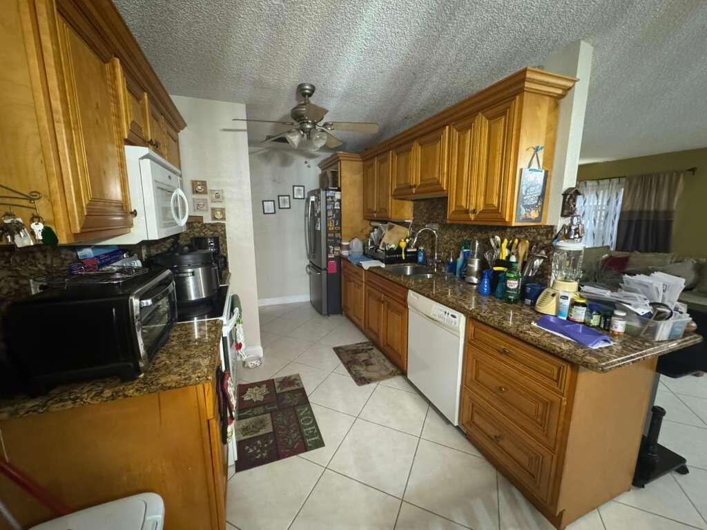 CYPRESS LAKES 2 - Residential