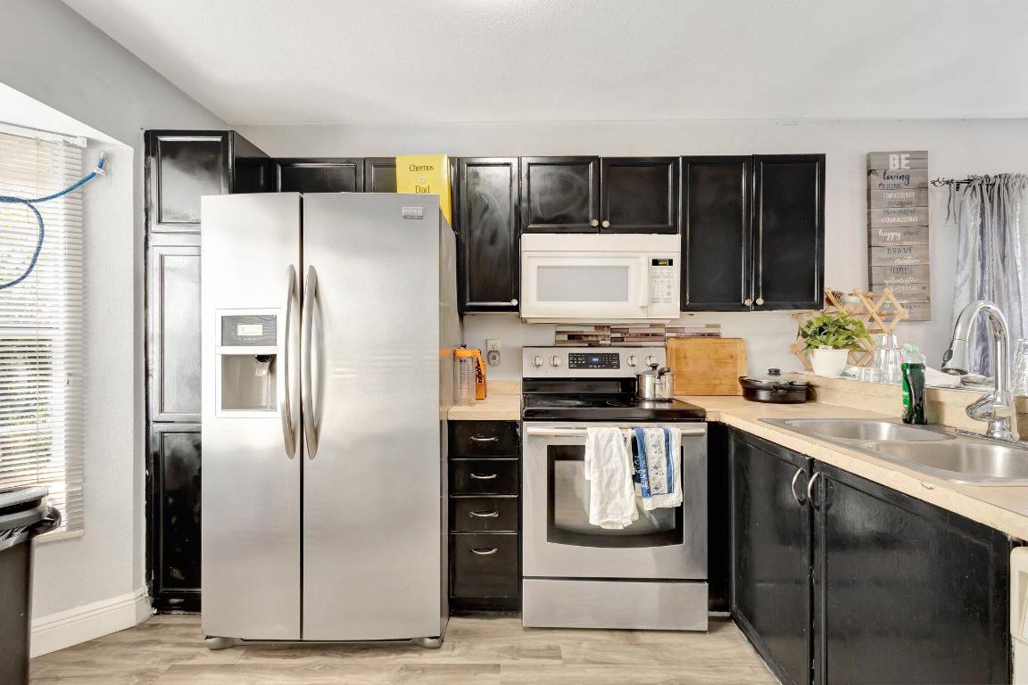 87 Pheasant Run Boulevard