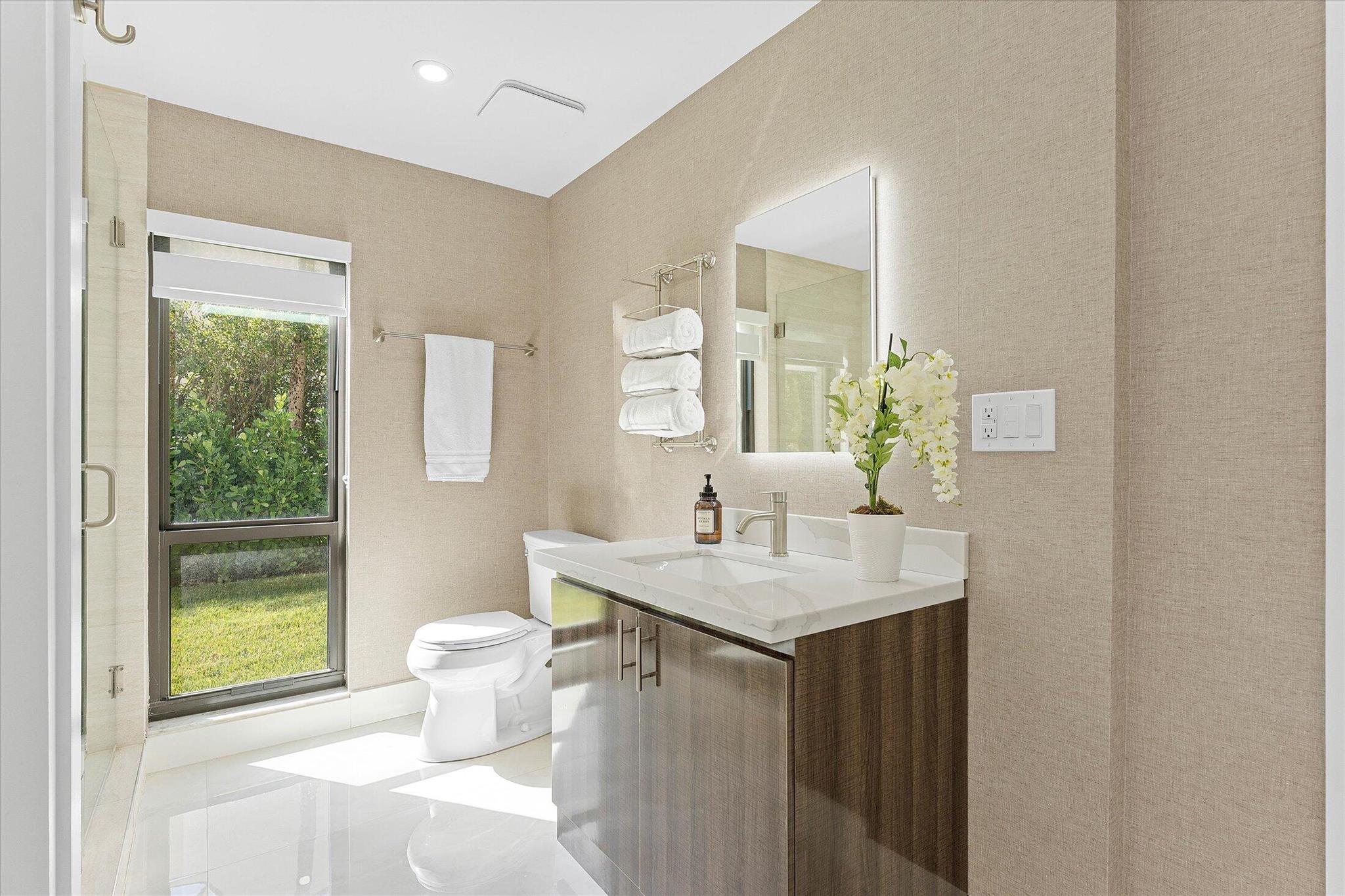 WATERWAY NORTH CONDO - Residential Lease