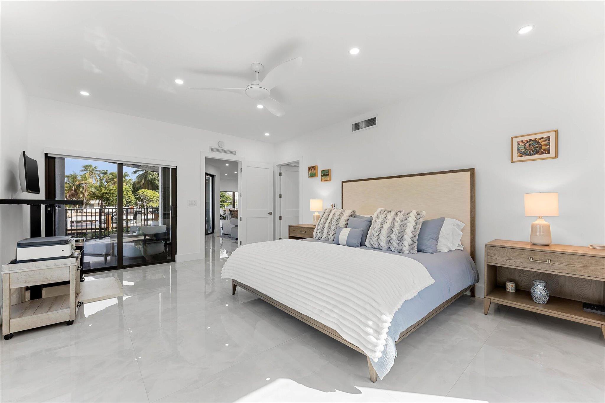 WATERWAY NORTH CONDO - Residential Lease