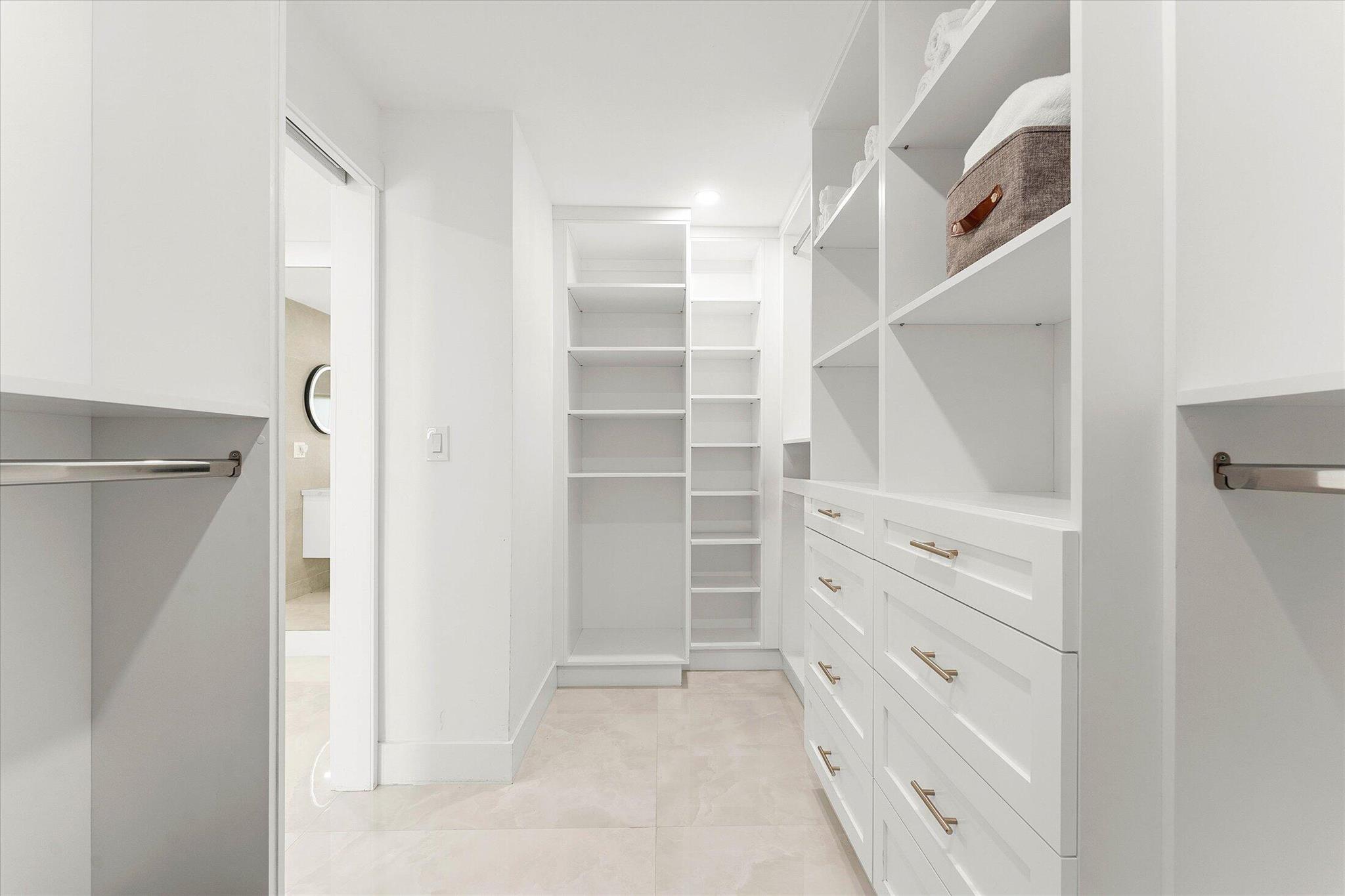 WATERWAY NORTH CONDO - Residential Lease