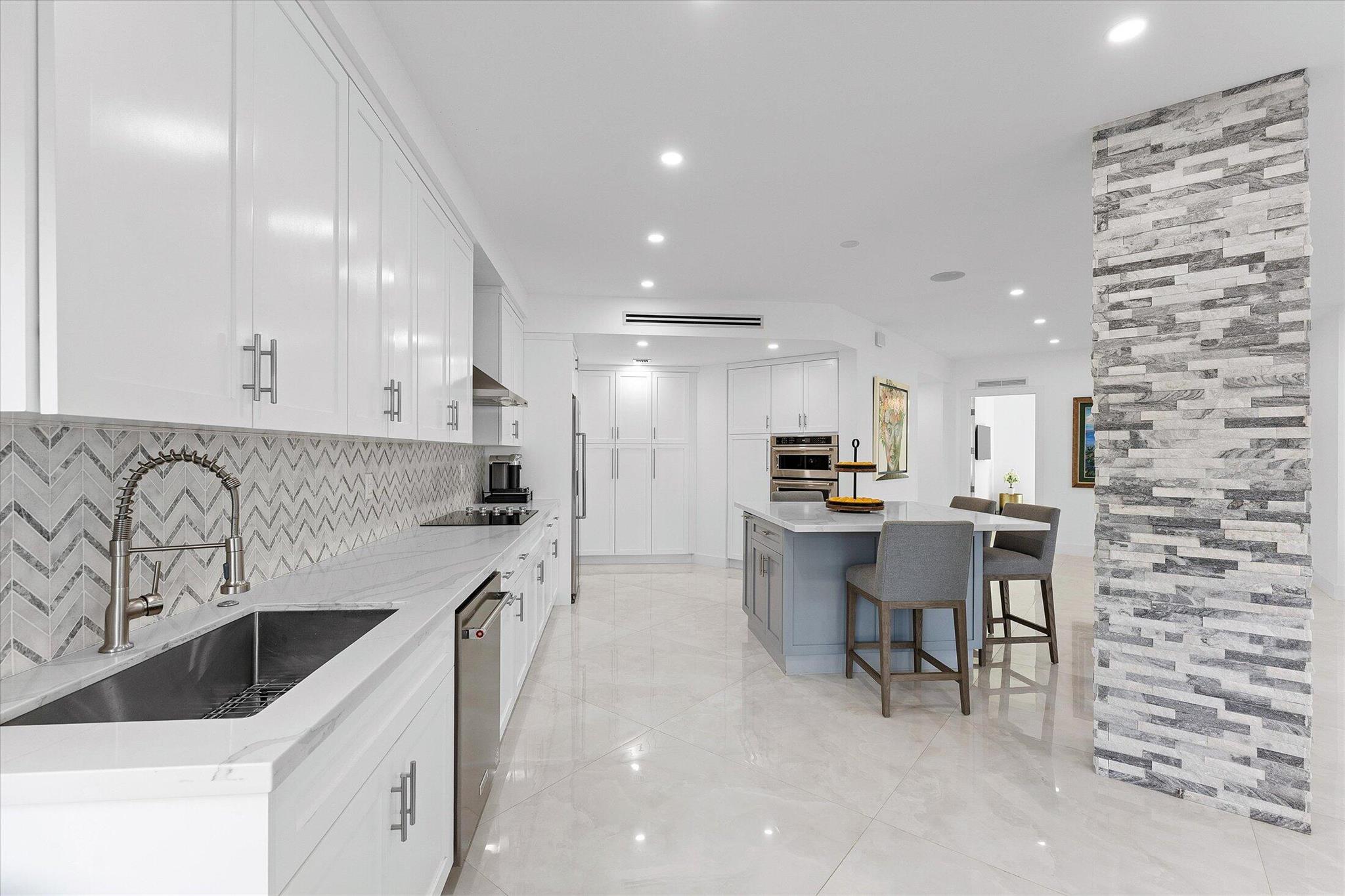 WATERWAY NORTH CONDO - Residential Lease